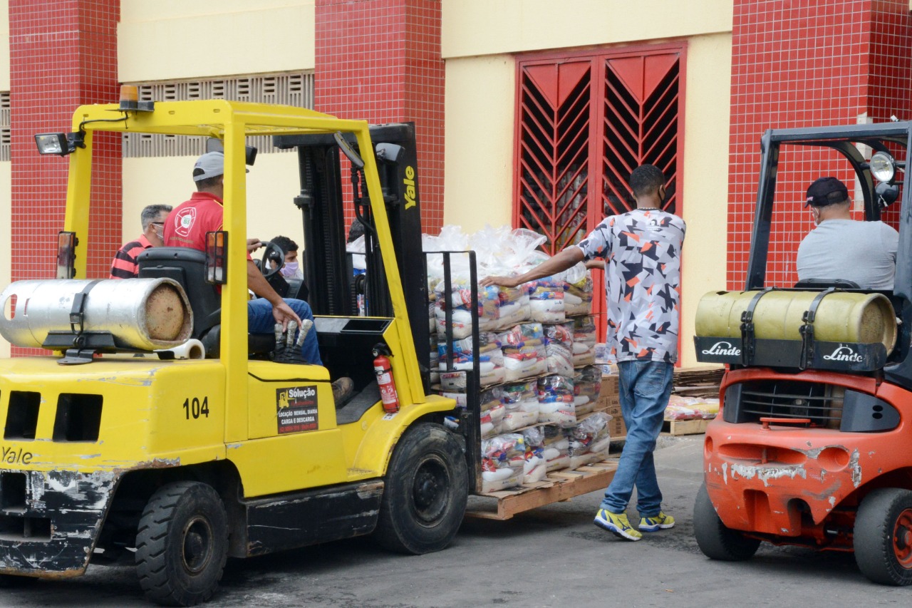OVG recebe 500 cestas básicas doadas pela Ademi-GO